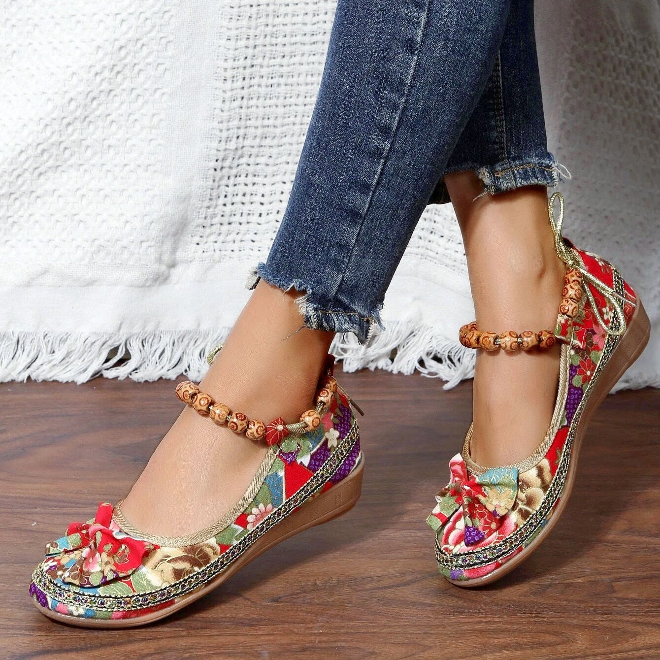 「lovevop」Women's Stylish Floral Print Slip-Ons - Ethnic Ankle Strap Flat Shoes for Casual Walks