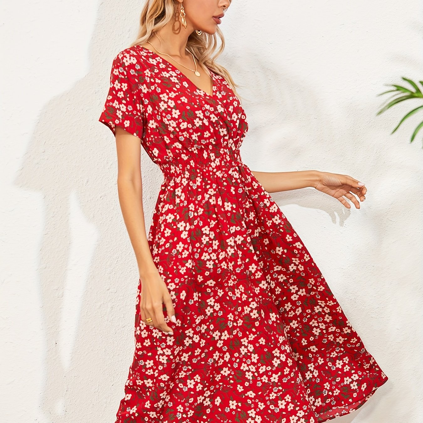 「lovevop」Boho Floral Print Shirred Waist Dress, Casual V Neck Short Sleeve Dress For Spring & Summer, Women's Clothing