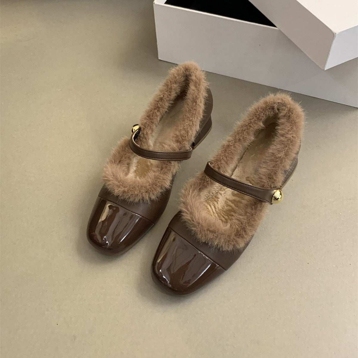 2025 Thick-heeled Mary Jane shoes women's winter popular new evening wind fluffy shoes women's outer wear velvet fairy high-heeled shoes