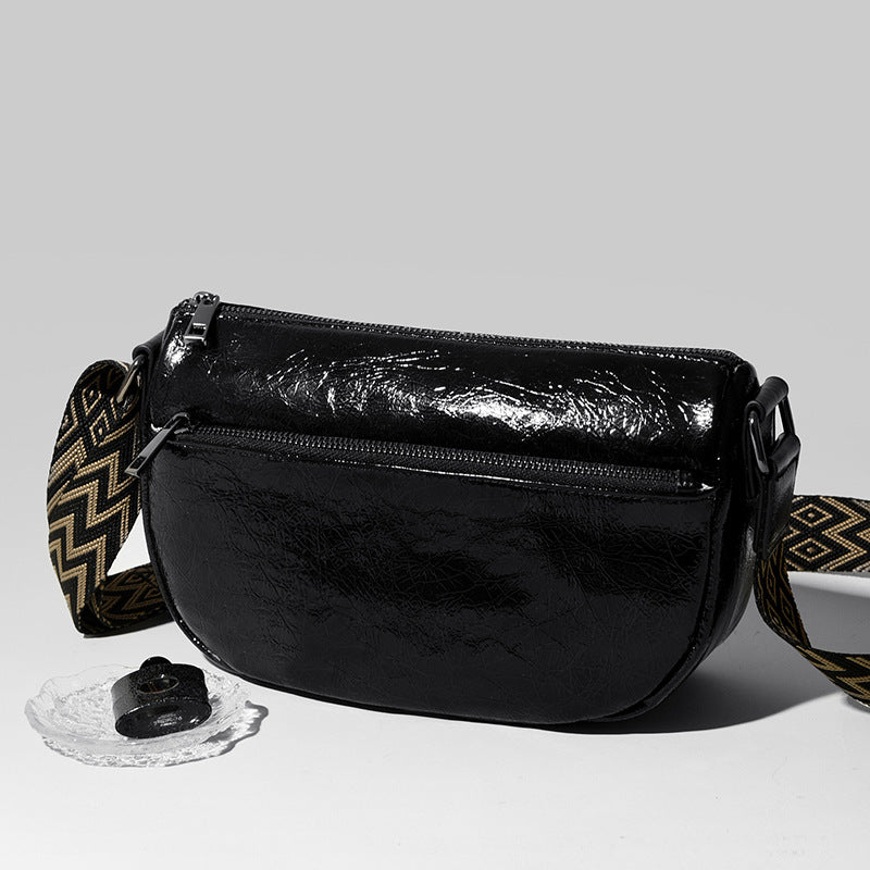 2025 New fashion leather messenger bag niche retro oil wax leather first layer cowhide shoulder bag casual versatile women's bag