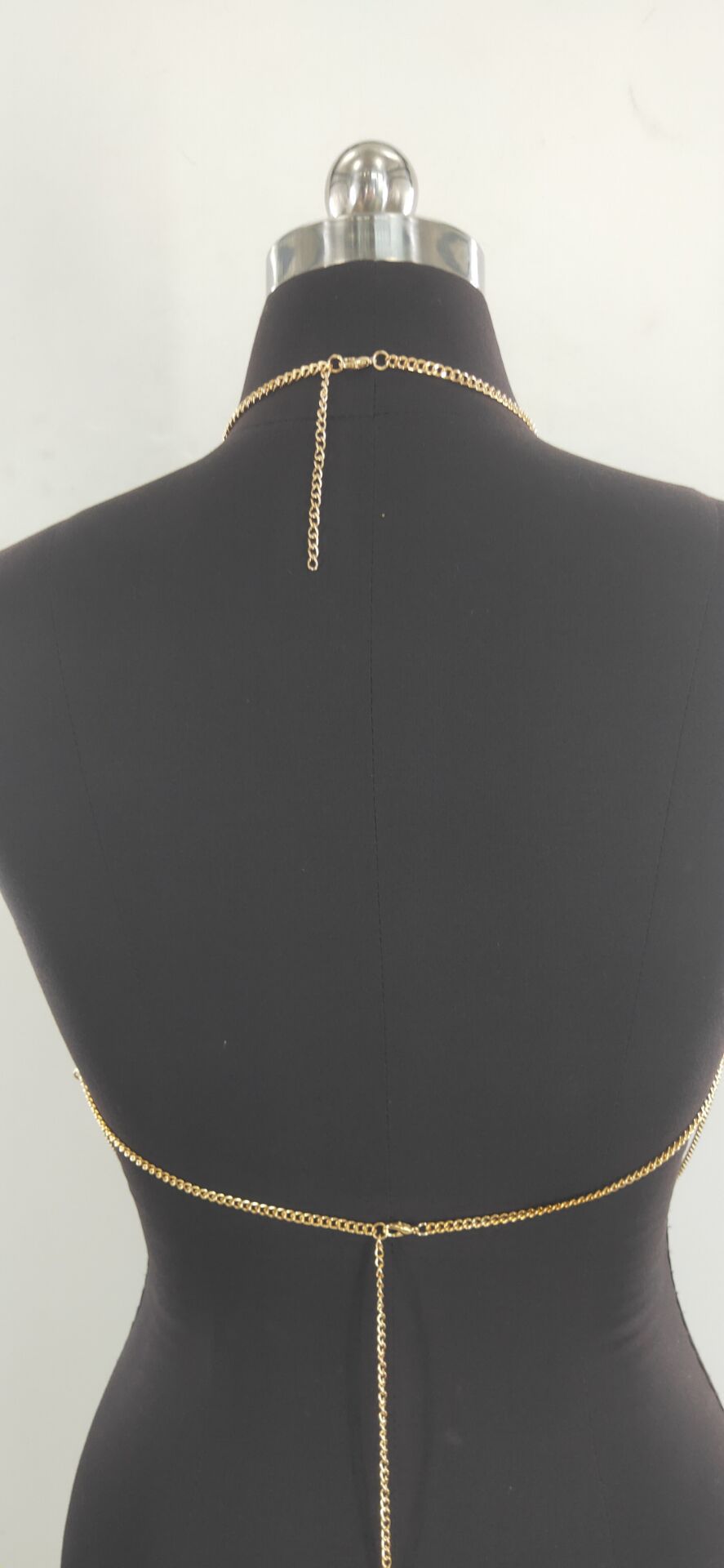 2025 MW2930 body chain personalized ring connected with multiple wavy fringed chain neck top body chain