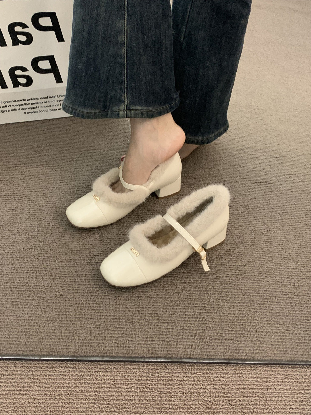 2025 high-end fashionable outer wear leopard print single shoes women's shoes popular autumn and winter thick heel velvet small fragrant style grandma cotton shoes