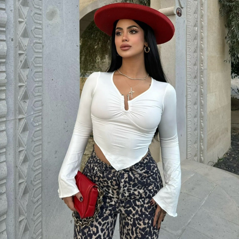 LOVEVOP Europe, America Hot autumn and winter new V-neck short slim-fitting long-sleeved T-shirt women's inverted triangular navel solid color bottoming shirt