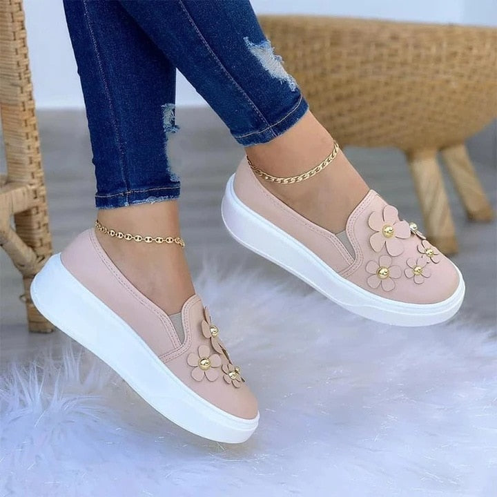 Back to school outfit lovevop White Shoes Women Fashion Round Toe Platform Shoes Casual Shoes Women Lace Up Flats Women Loafers Zapatos Mujer Plus Size