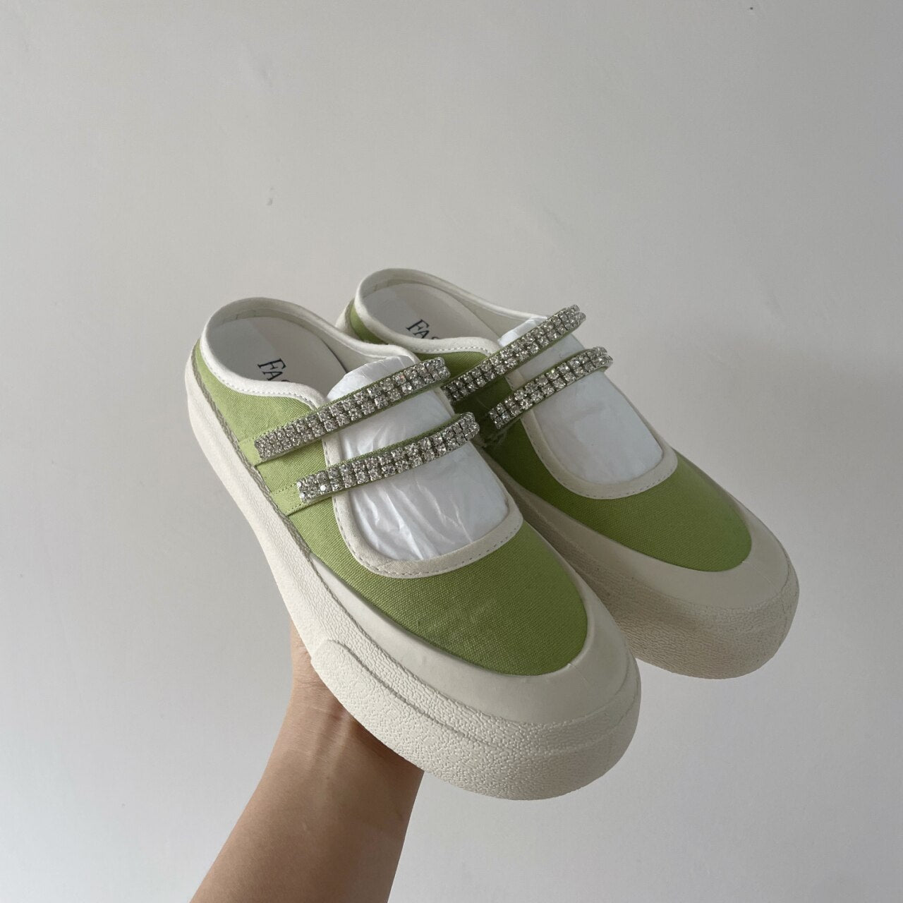 lovevop Summer Shoes For Women Sandals New Women's Shoes Flat-Bottomed Rhinestone Sports And Leisure Canvas Baotou Slippers