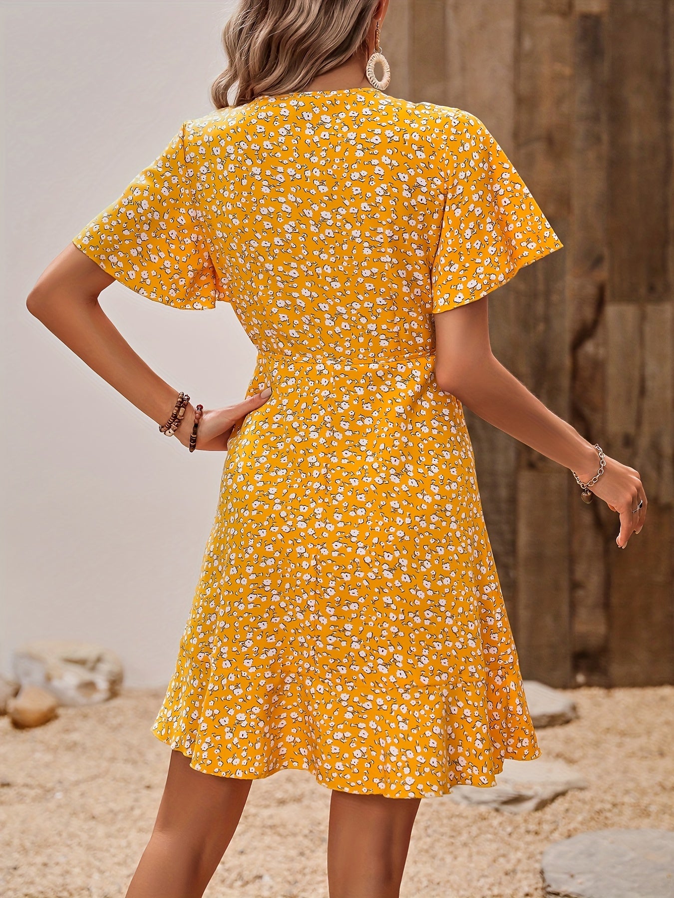 「lovevop」Ditsy Floral Print Dress, Vacation Knotted V Neck Short Sleeve Summer Dress, Women's Clothing