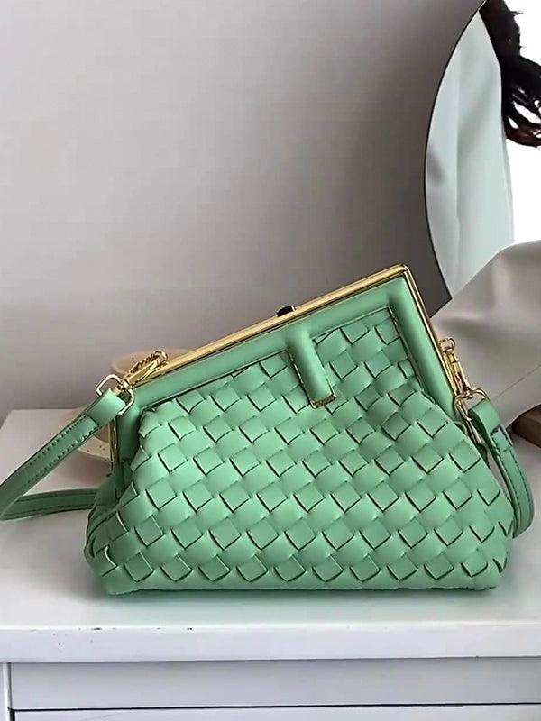 lovevop Retro Fashion Clip Messenger Underarm Bag