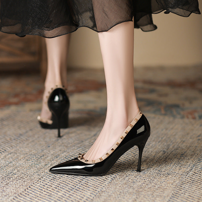 2025 966-A8 pointed thin heel high heels women's bag head side empty high heel sandals women's sexy rivet single shoes are not tired