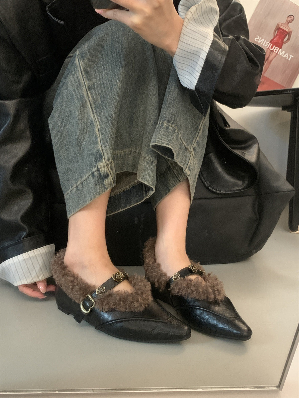 2025  Evening breeze temperament velvet Mary Jane shoes pointed inner height increase wool shoes warm and comfortable small leather shoes