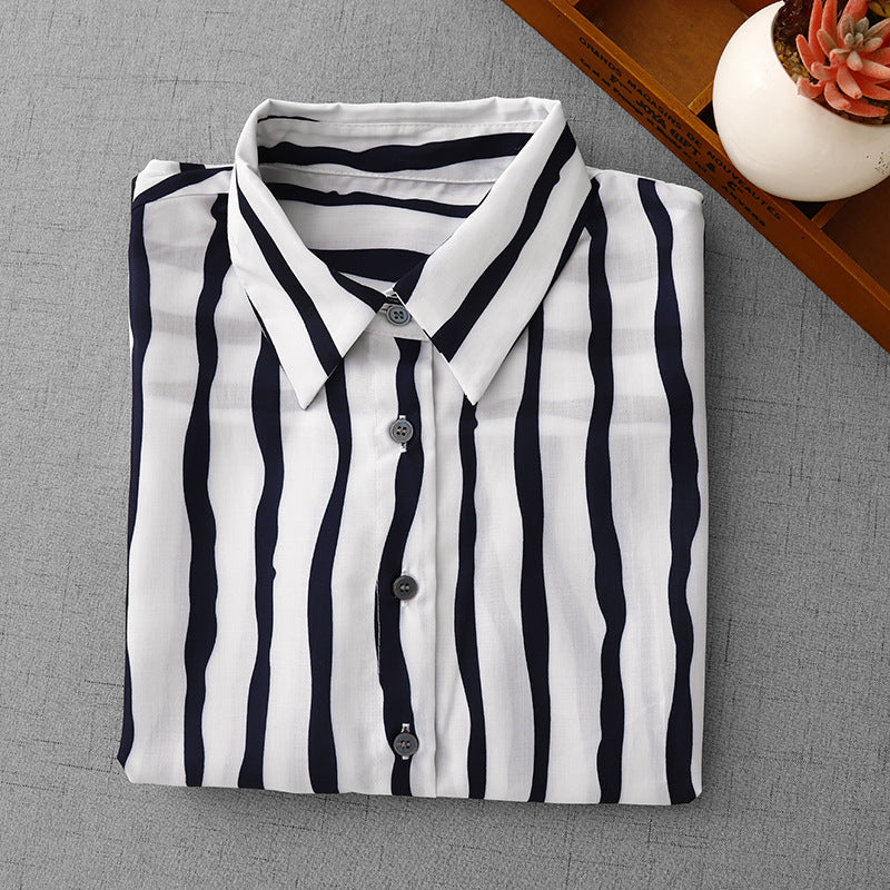 Loose casual striped shirt women's summer new short-sleeved top super good-looking unique and thin chic temperament shirt