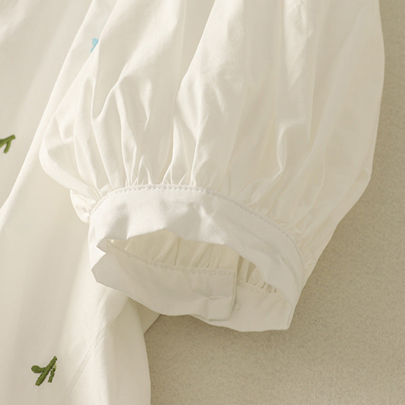 summer new literary and retro heavy industry embroidered flower short-sleeved shirt versatile lace collar lace-up shirt