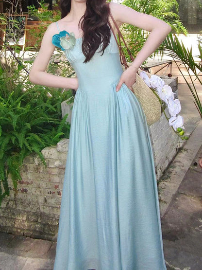 2025 Mint soda blue-green pendulum temperament dress fairy suspender long dress popular new seaside vacation