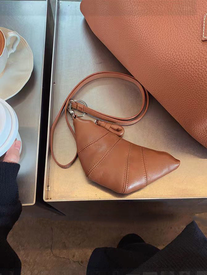 LOVEVOP Wholesale neck small change bag cute croissant bag design sense niche mini concave shape crossbody lipstick earphone bag