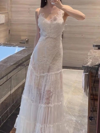 2025 Advanced temperament light familiar style exquisite exquisite Muse fan thin white suspender dress popular new summer