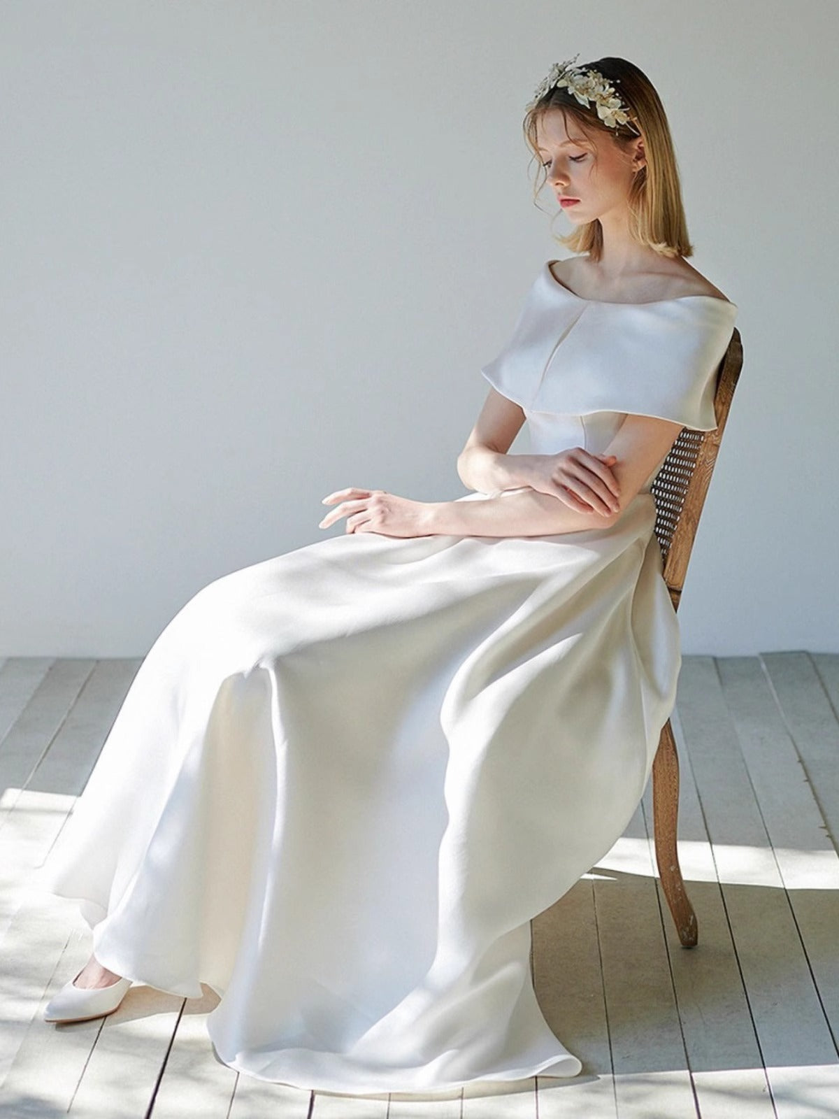 2025 bride sexy suspender light wedding dress satin welcome wedding dress Mori tie license registration small dress skirt women wholesale