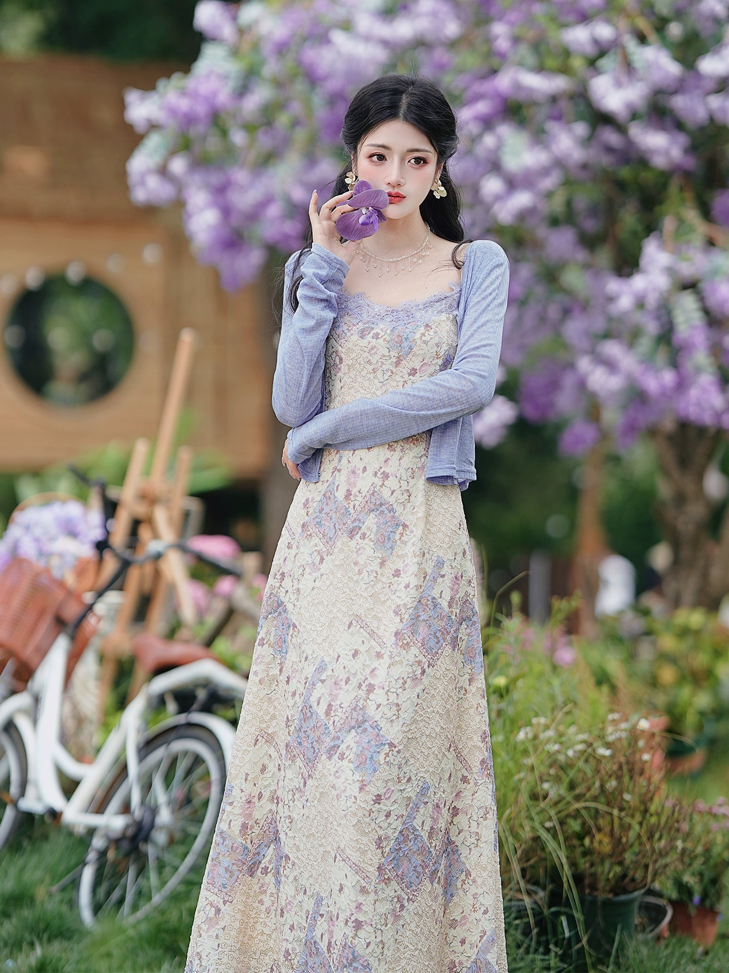 Huge good-looking  lace floral dress temperament beautiful long dress children's vacation style suspender and cardigan set