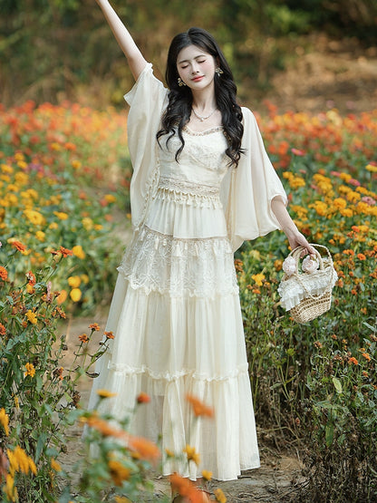 Bohemian retro dress women's summer seaside vacation skirt Yunnan Lijiang travel wear suspender suit