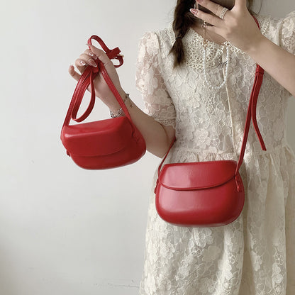 LOVEVOP 2025 Summer new ins red saddle bag messenger bag Hong Kong style retro pressing case mobile phone bag mini messenger bag