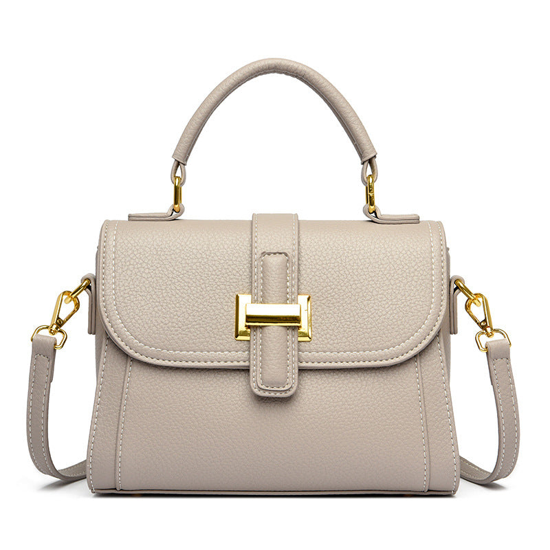 2025 Bags Autumn and Winter Premium Sense Delicate Handbags Women's Fashion Large Capacity Bags Crossbody Women's Versatile Shoulder Bags Wholesale