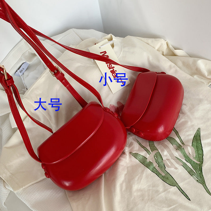 LOVEVOP 2025 Summer new ins red saddle bag messenger bag Hong Kong style retro pressing case mobile phone bag mini messenger bag