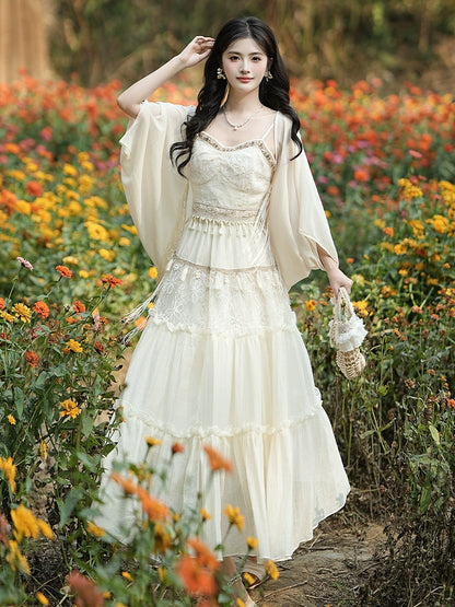 Bohemian retro dress women's summer seaside vacation skirt Yunnan Lijiang travel wear suspender suit