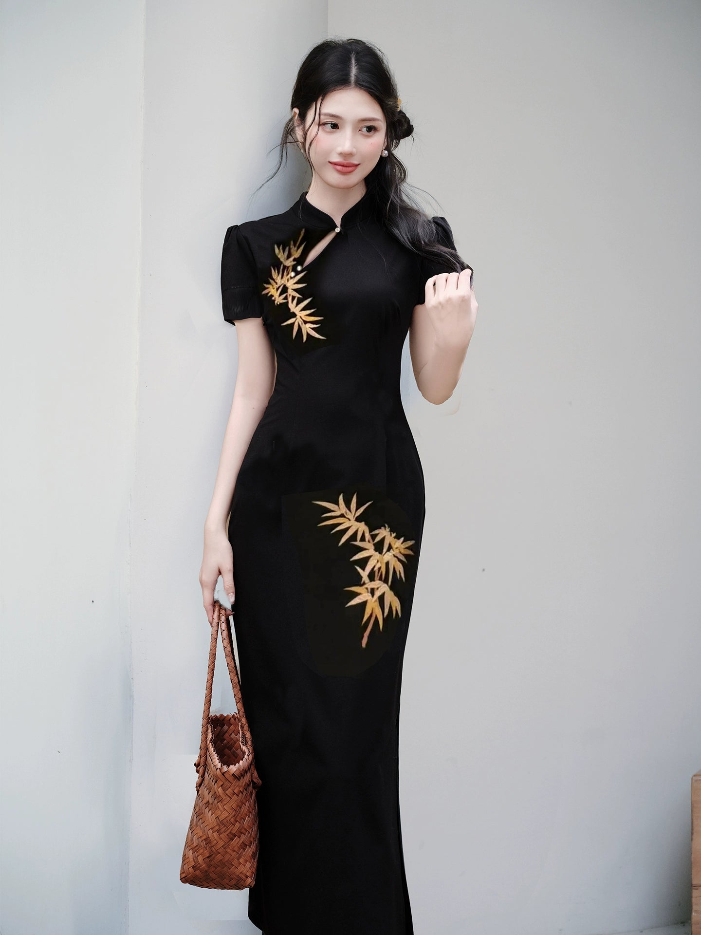 Summer women's clothing new Chinese style black national style golden bamboo embroidered retro cheongsam dress elegant temperament hip-wrapped dress