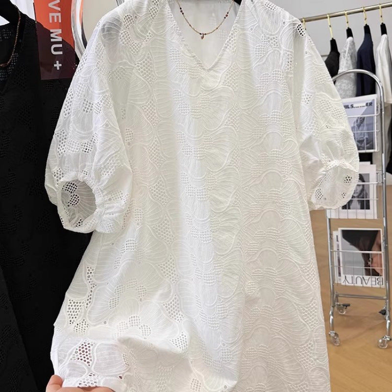 3604 Hollow lace lantern short-sleeved Korean V-neck dress for women's summer super good-looking unique and beautiful skirt