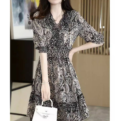 2025 High-end court print silk dress V-neck lace mulberry silk skirt black medium and long dress women's summer