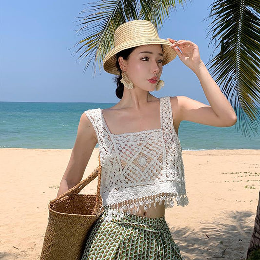 2025 Bohemian retro white handmade crochet knitted small top vest summer seaside vacation short small suspenders