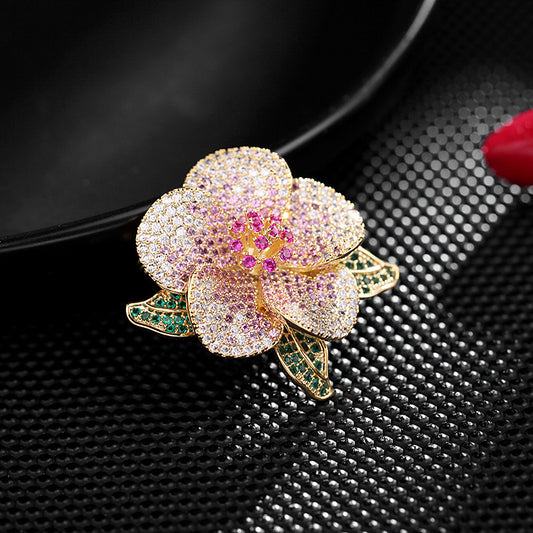 2025 Korean elegant temperament sweater jacket accessories dress corsage slightly inlaid with colored zircon three-dimensional camellia brooch women