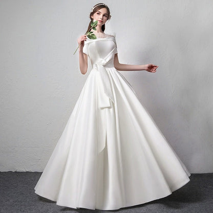 2025 light wedding dress certificate registration dress small white dress satin door dress Korean temperament small bride engagement