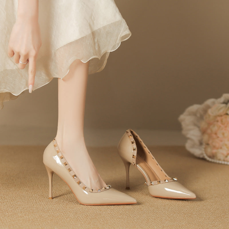 2025 966-A8 pointed thin heel high heels women's bag head side empty high heel sandals women's sexy rivet single shoes are not tired