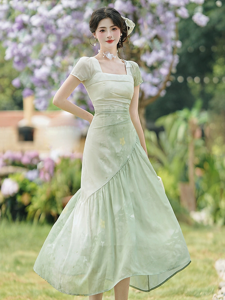 Cold artistic sense green dress summer women 2025 new temperament slim skirt unique and beautiful waist skirt