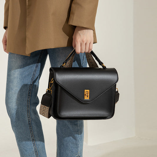 2025 Bag autumn and winter versatile soft leather high-end mail carrier bag simple fashion temperament shoulder bag texture messenger bag women