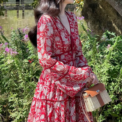 2025 Ethnic style red printed dress  niche waist a-shaped long skirt