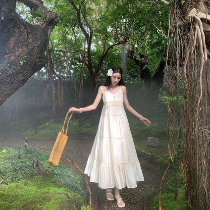 2025 gentle style beige holiday suspender skirt women's summer new temperament Muse fan high waist super good-looking dress