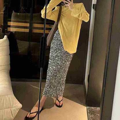 2025 2025 new fashionable high-waisted and thin sequined skirt women's elastic waist back split elastic straight skirt