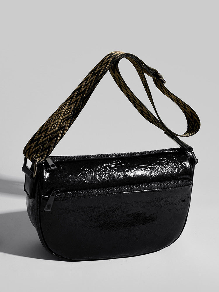 2025 New fashion leather messenger bag niche retro oil wax leather first layer cowhide shoulder bag casual versatile women's bag