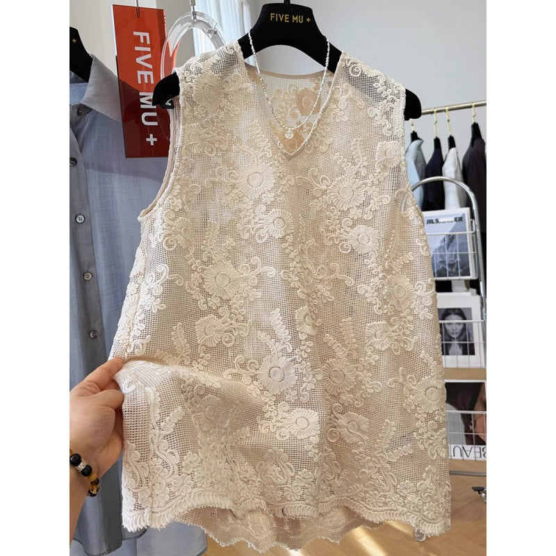 High-end Korean V-neck hollowed-out embroidered lace vest for women's summer stacking single wear sleeveless A-shaped top and shirt