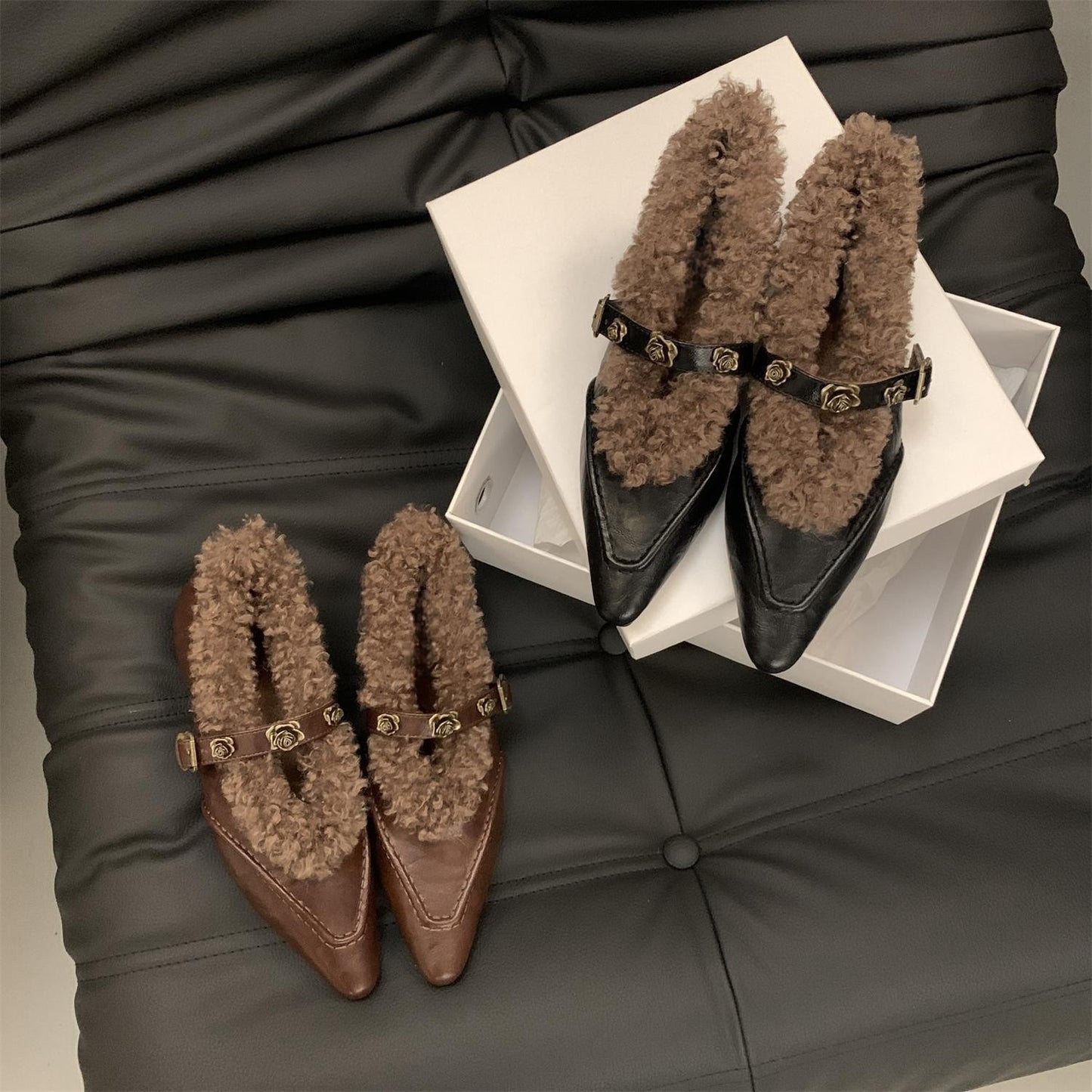 2025  Evening breeze temperament velvet Mary Jane shoes pointed inner height increase wool shoes warm and comfortable small leather shoes