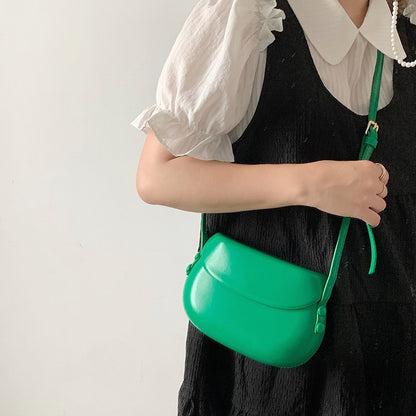 LOVEVOP 2025 Summer new ins red saddle bag messenger bag Hong Kong style retro pressing case mobile phone bag mini messenger bag