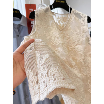 High-end Korean V-neck hollowed-out embroidered lace vest for women's summer stacking single wear sleeveless A-shaped top and shirt