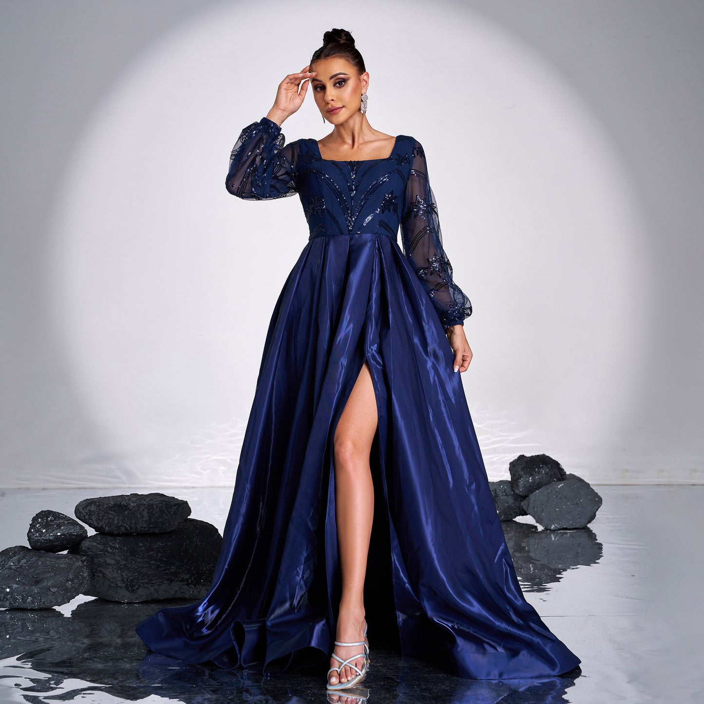 2025 high-end temperament long-sleeved square collar long sequined banquet big pendulum evening dress bridesmaid dress women