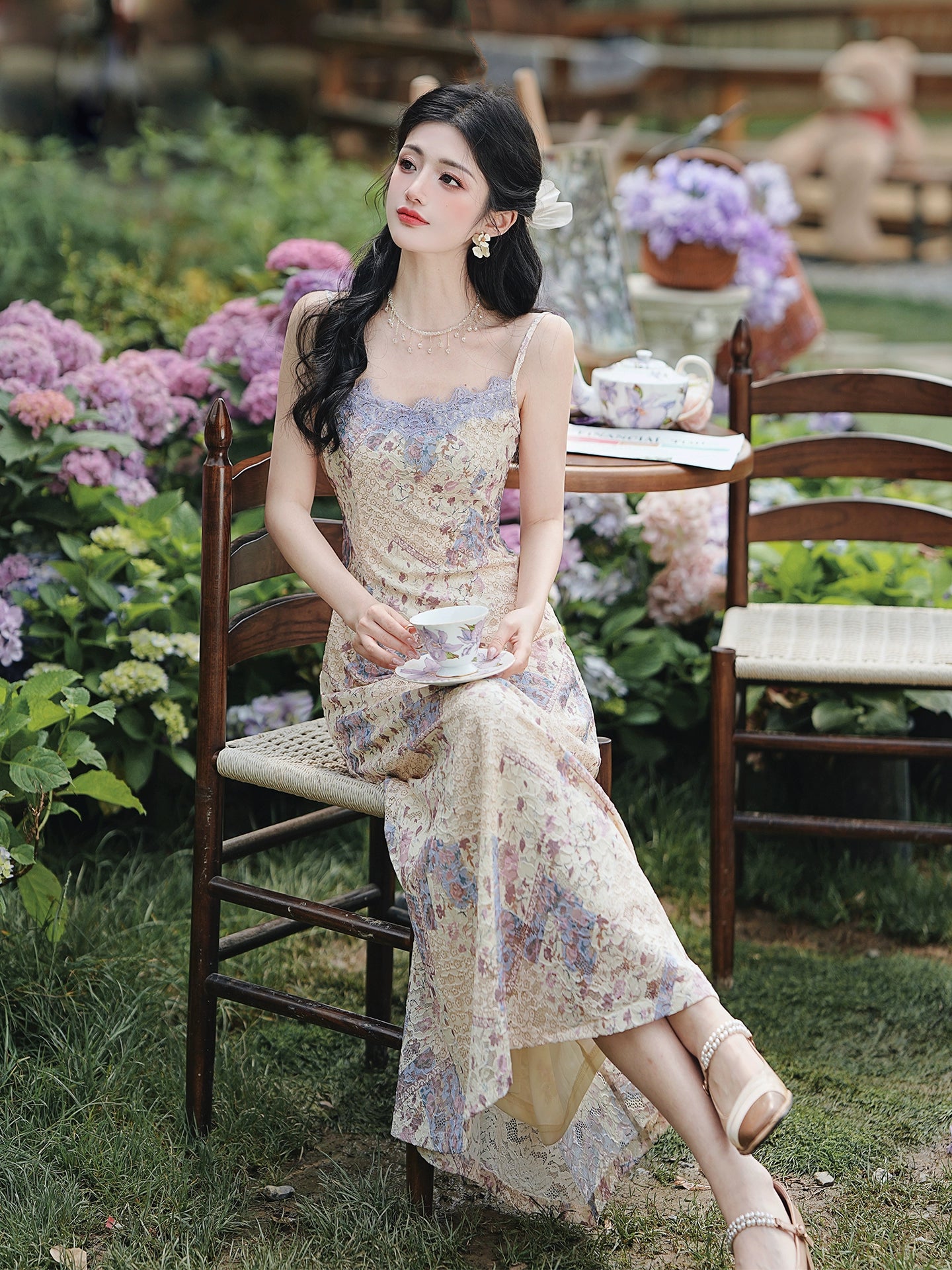 Huge good-looking  lace floral dress temperament beautiful long dress children's vacation style suspender and cardigan set