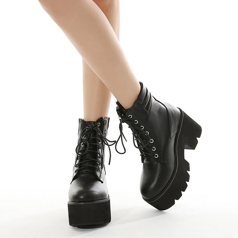 lovevop  Short Boots Women's Thick Bottom Round Head Chain Motorcycle Boots Waterproof Platform Nightclub Zipper Strip Motorcycle Boots