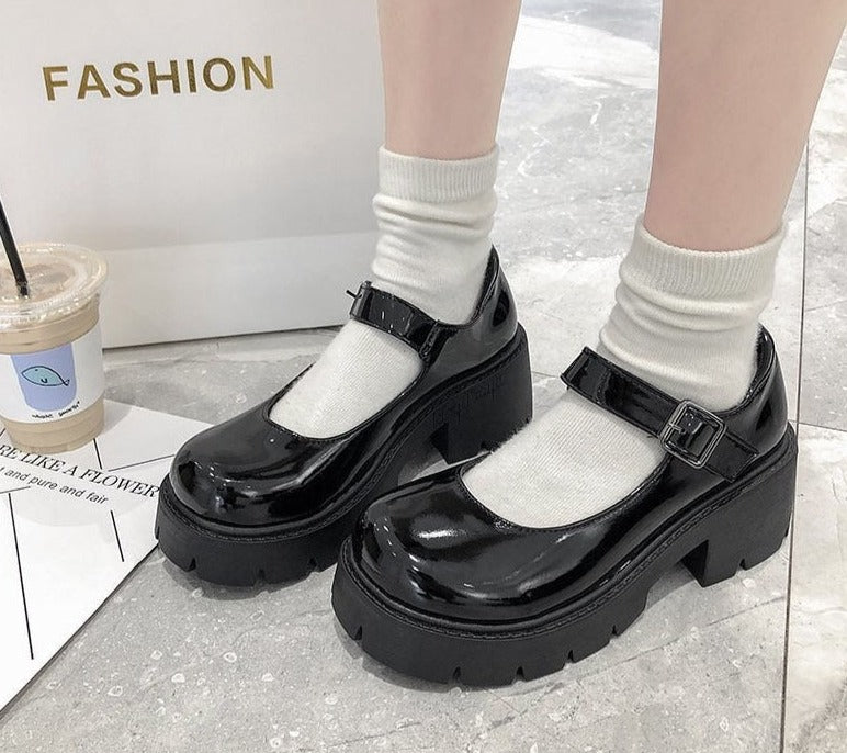 Back to school outfit lovevop  Lolita Shoes On Heels Platform Shoes Women's Shoes Japanese Style Mary Janes Vintage Girls High Heel Student Shoes Sandals Pumps