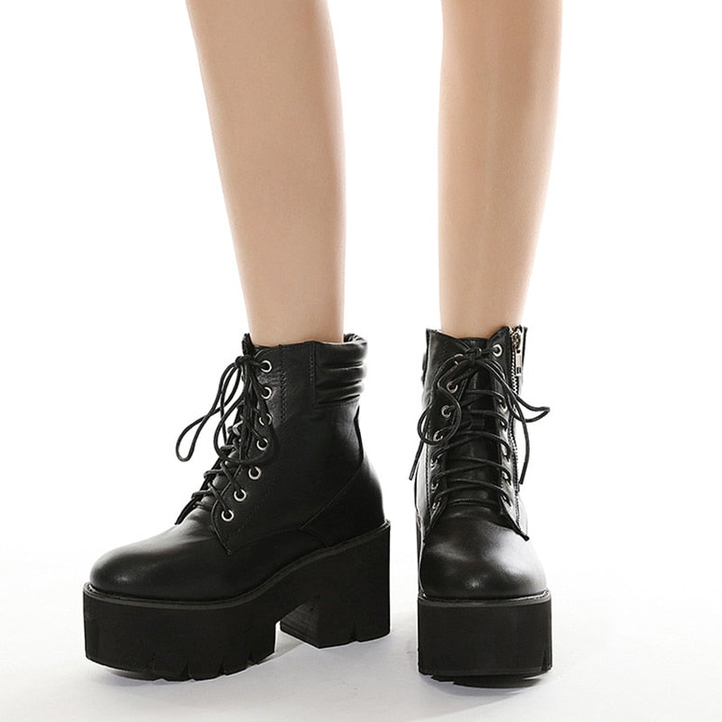 lovevop  Short Boots Women's Thick Bottom Round Head Chain Motorcycle Boots Waterproof Platform Nightclub Zipper Strip Motorcycle Boots