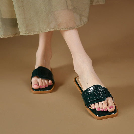 lovevop New Summer Women Slippers Square Toe Flat Female Sandal Fashion Leisure Casual Outdoor Indoor Breathable Non-slip Lady Shoe