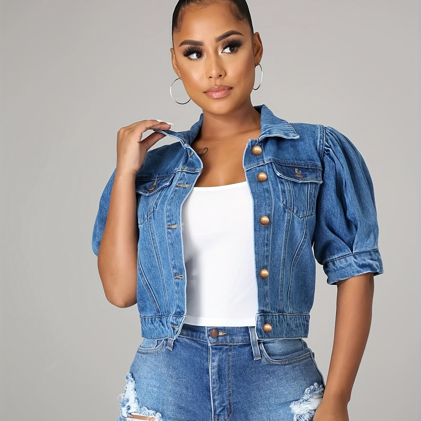 Lovevop-Puff Short Sleeves Flap Pockets Button Closure Washed Blue Cropped Denim Shorts, Women's Denim Shorts