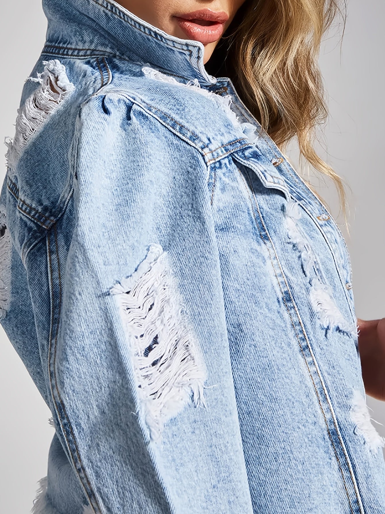 Lovevop-Long Sleeve Distressed Cropped Denim Jacket, Raw Hem Frayed Fabrics Flap Pocket Light Blue Denim Coats, Women's Denim Jackets & Clothing